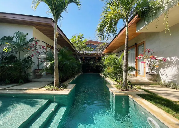 Suyai Villa Uluwatu - Private Pool & Concierge Service