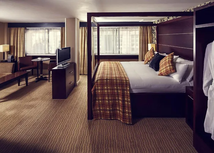 3 star hotels Mercure Glasgow City