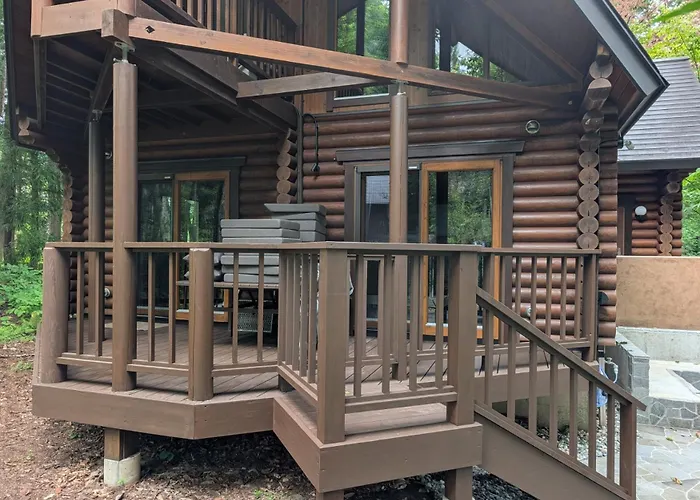 Big Bear Chalets & Apartments