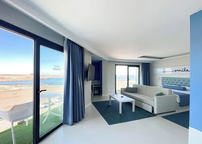  Surfing Colors Hotel&s