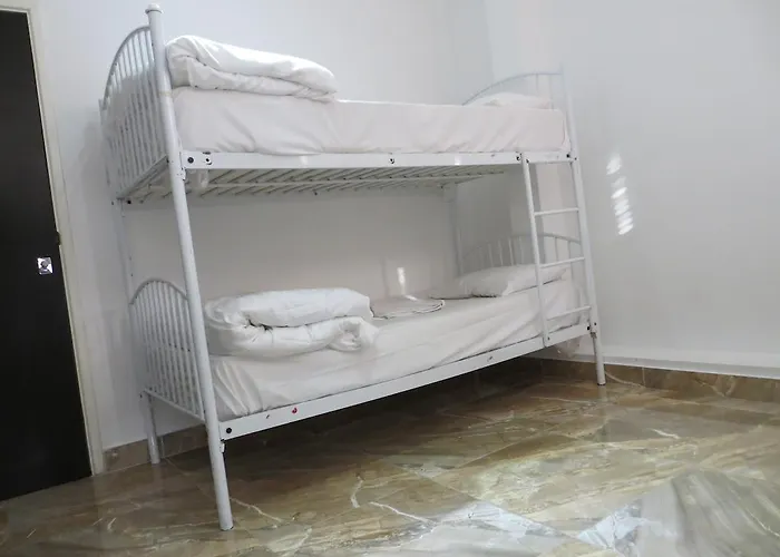 Hostel: Abercorn House